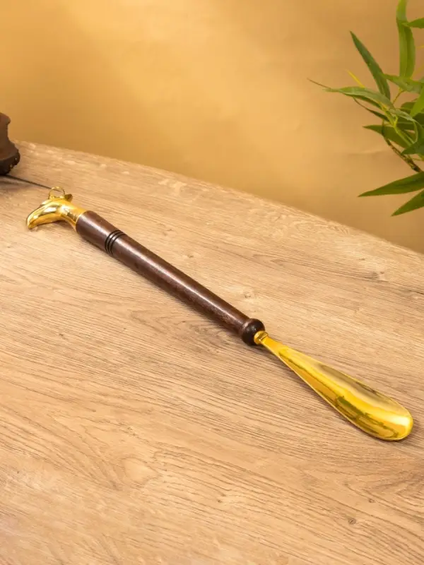 Ложка для обуви "Дельфин" 49 см, латунь, дерево