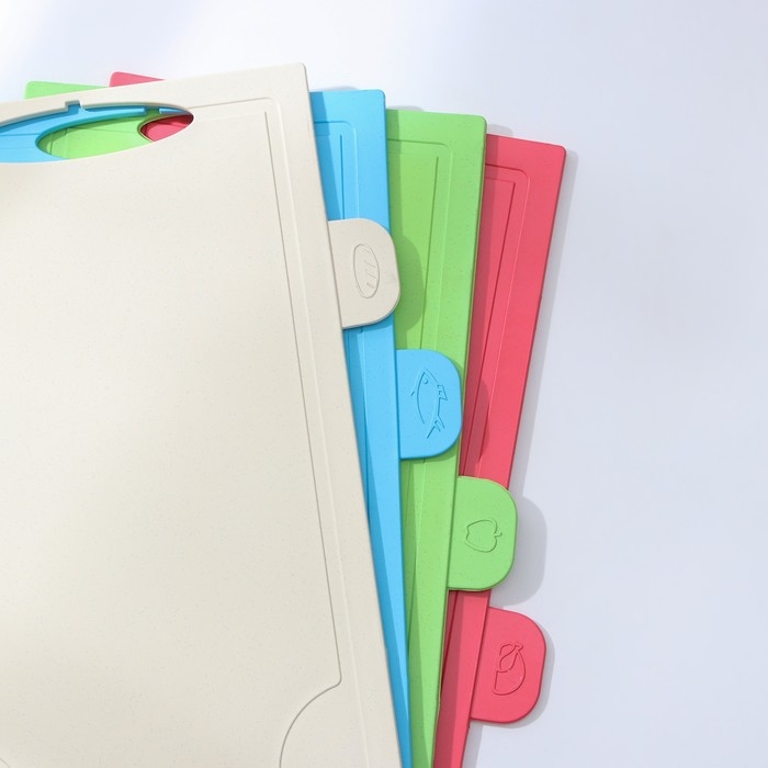 Набор досок разделочных с маркерами на подставке, 4 шт, цвет МИКС Набор досок разделочных с маркерами на подставке, 4 шт, цвет МИКС