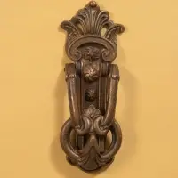 Дверной молоток "Граф" 8х23 см