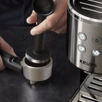 Кофеварка рожковая Virtuoso+ XP444C10 с ручным капучинатором