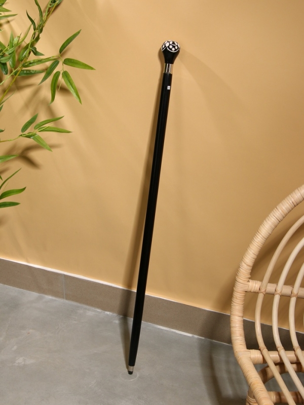 Трость 90 см. манговое дерево, латунь, смола