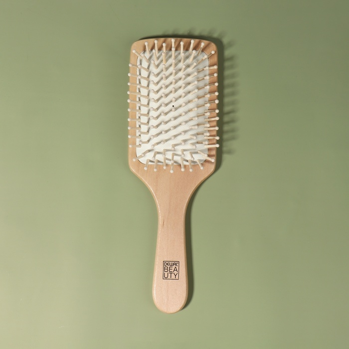 Расчёска массажная, широкая, 7,5 &times; 23,5 см, цвет &laquo;светлое дерево&raquo;