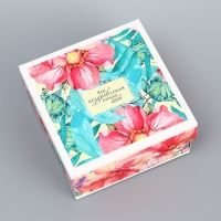 Коробка складная, крышка-дно, "Комплимент", 10 х 10 х 5 см без окна Коробка складная, крышка-дно, "Комплимент", 10 х 10 х 5 см без окна