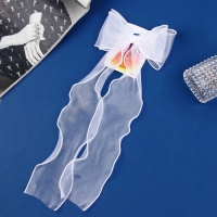 Зажим для волос "Школьница" бантик, 13х30 см, белый Зажим для волос "Школьница" бантик, 13х30 см, белый