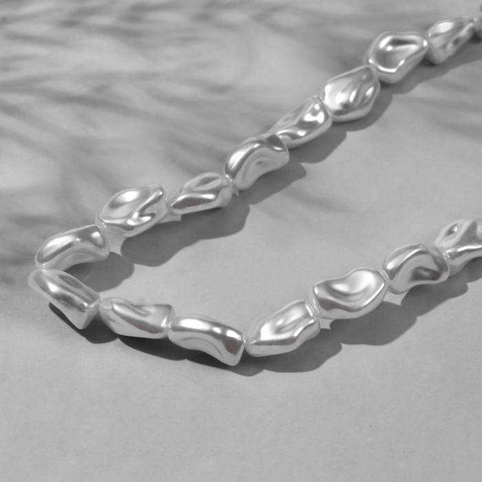 Бусины пластиковые на нити &laquo;Жемчуг&raquo; 13&times;8 мм, (набор 80 шт.), цвет белый