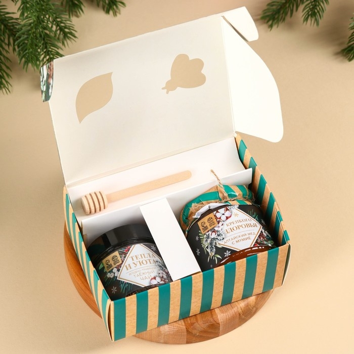Подарочный набор &laquo;Новый год: Тепла в новом году&raquo;: алтайский мёд с мумиё 240 г., ягодно-травяной чай 50 г., ложка для мёда
