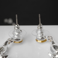 Серьги висячие со стразами &laquo;Ажур&raquo; весеннее настроение, цвет белый в серебре, 7 см