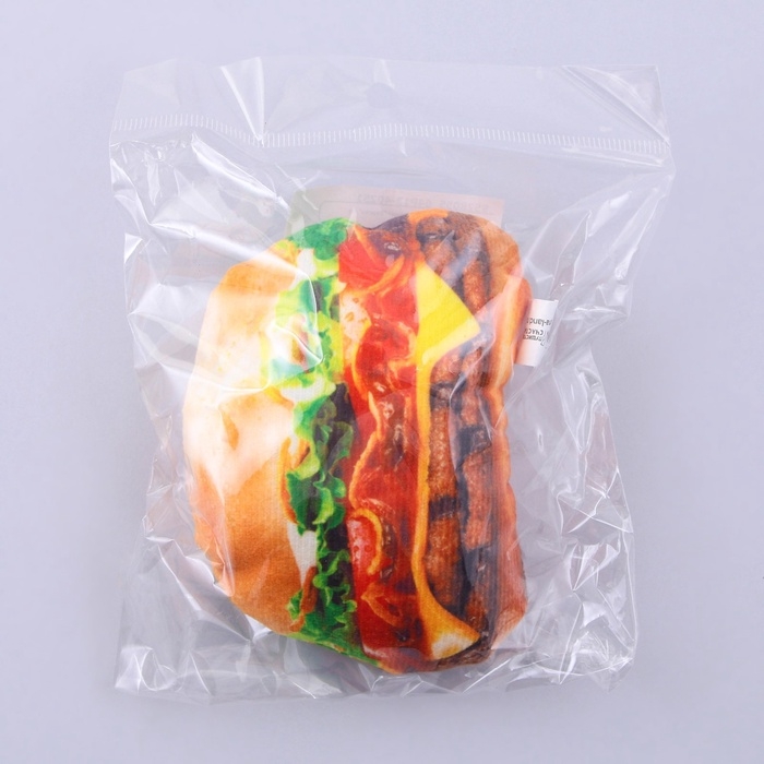 Игрушка для собак с пищалкой &laquo;&lrm;Бургер&raquo;&lrm; из текстиля, 12 х 9,3 см