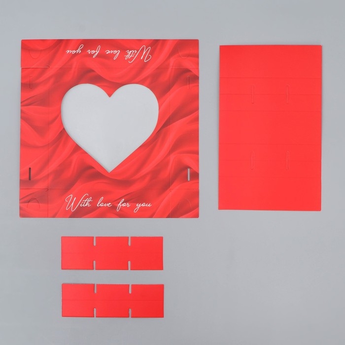 Коробка для конфет, кондитерская упаковка, 9 ячеек, &laquo;Любовь&raquo;, 14.7 х 14.7 х 3.5 см