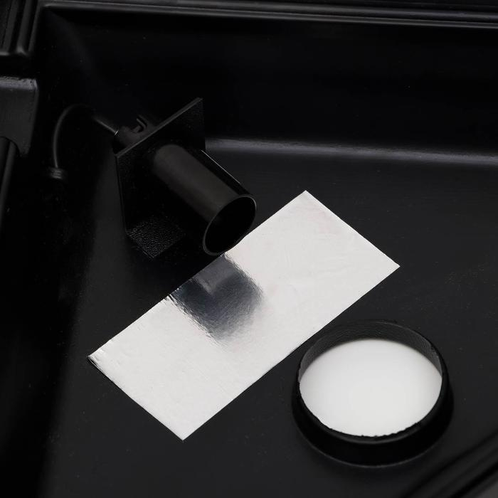 Аквариум "Дельта" угловой с крышкой, 25 литров, 34 х 34 х 31/37,5 см, чёрный