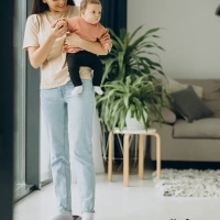 Электронные напольные весы с умными функциями KT-805