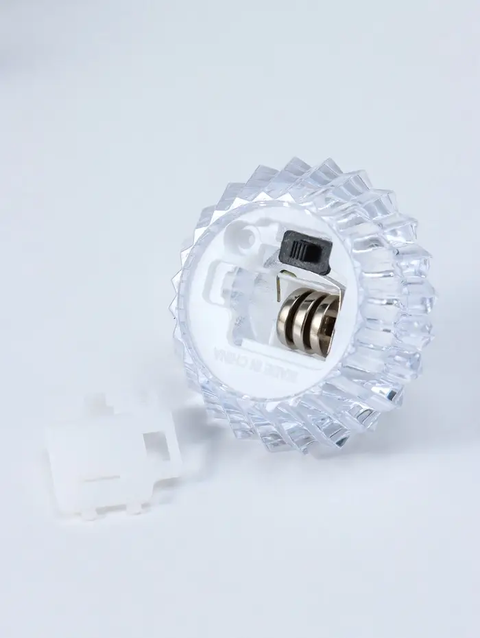 Светодиодная свеча LED "Свеча в чаше" от батареек 3хLR1130, прозрачный 6х6х4 см