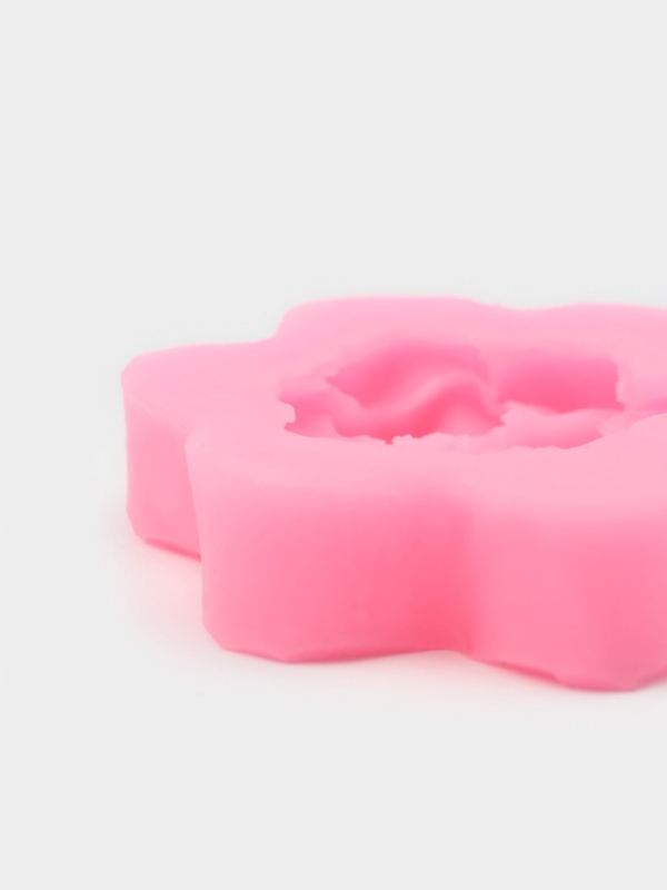 Молд для заливки Доляна &laquo;Фиалка&raquo;, силикон, 5,5&times;5,5&times;1,2 см, розовый