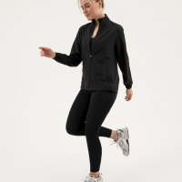 Ветровка женская Resport, р. 50, цвет чёрный, спортивная