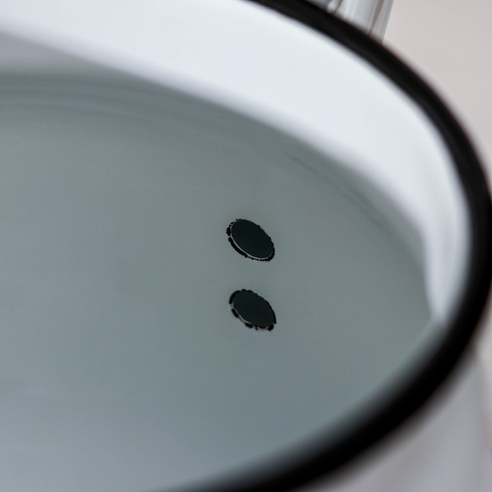 Чайник эмалированный &laquo;Тюльпан Май&raquo;, 3,5 л, цвет белый