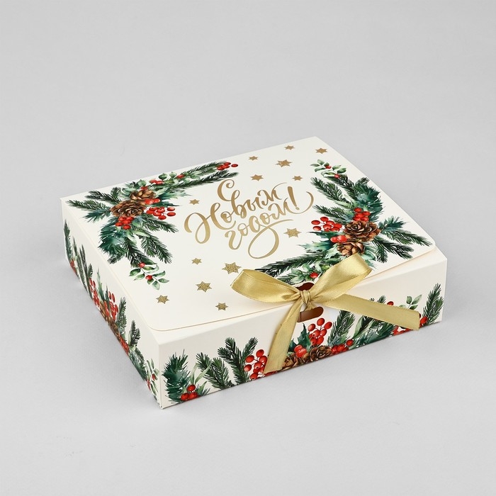 Коробка подарочная новогодняя складная &laquo;Новогодняя акварель&raquo;, тиснение, 20 х 18 х 5 см, Новый год
