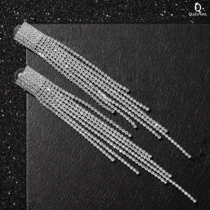 Серьги висячие со стразами &laquo;Водопад&raquo; мини квадрат, цвет белый в серебре, 14 см