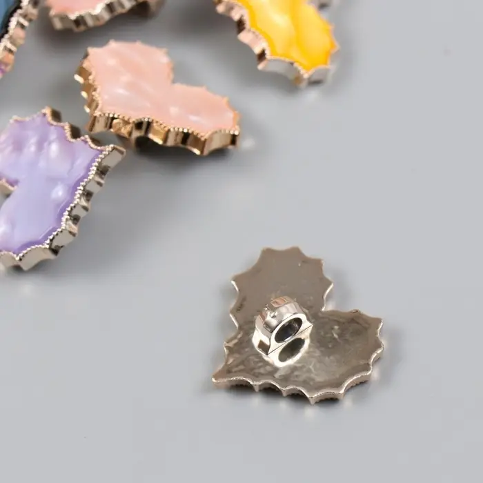 Пуговица декоративная &laquo;Арт Узор. Каменное сердце&raquo;, пластик, 2.5&times;2.9&times;1 см, МИКС