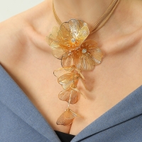 Колье «Цветок» распустившийся, цвет золото, 40 см Колье «Цветок» распустившийся, цвет золото, 40 см