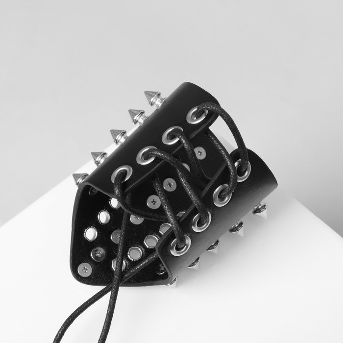 Браслет кожа &laquo;Манжета&raquo; с шипами, цвет чёрно-серебряный