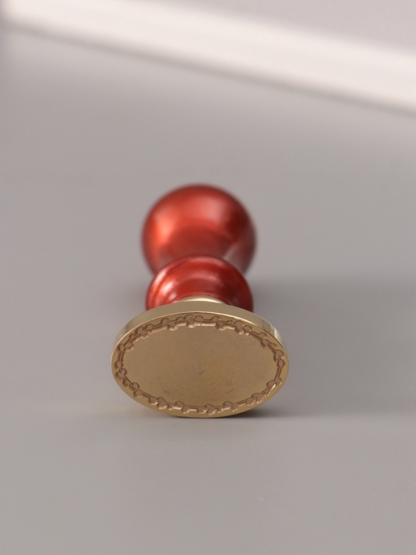 Печать для сургуча с пластиковой ручкой Печать для сургуча с пластиковой ручкой "Рамка овальная веточка" 6,3х3х2 см