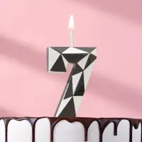 Свеча для торта &laquo;Алмаз&raquo;, цифра 7, серебристый металлик