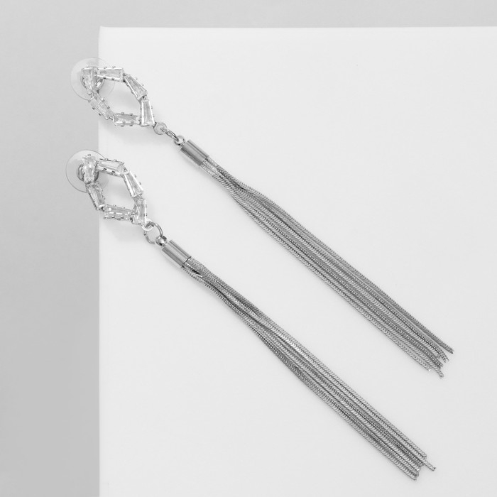 Серьги висячие со стразами &laquo;Одиссея&raquo; эллипс, цвет белый в серебре