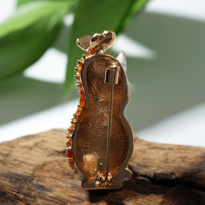 Брошь «Ёжик» с бабочкой, цветная в золоте Брошь «Ёжик» с бабочкой, цветная в золоте