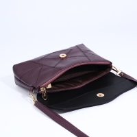 Сумка-клатч на магните, длинный ремень, цвет фиолетовый Сумка-клатч на магните, длинный ремень, цвет фиолетовый