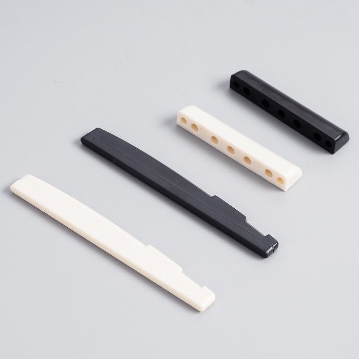 Набор аксессуаров для акустической гитары Набор аксессуаров для акустической гитары