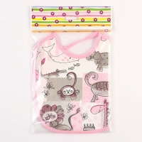 Нагрудник из нетканого полотна с ПВХ покрытием &laquo;Мультики&raquo;, цвет розовый, р-р. 20х22см