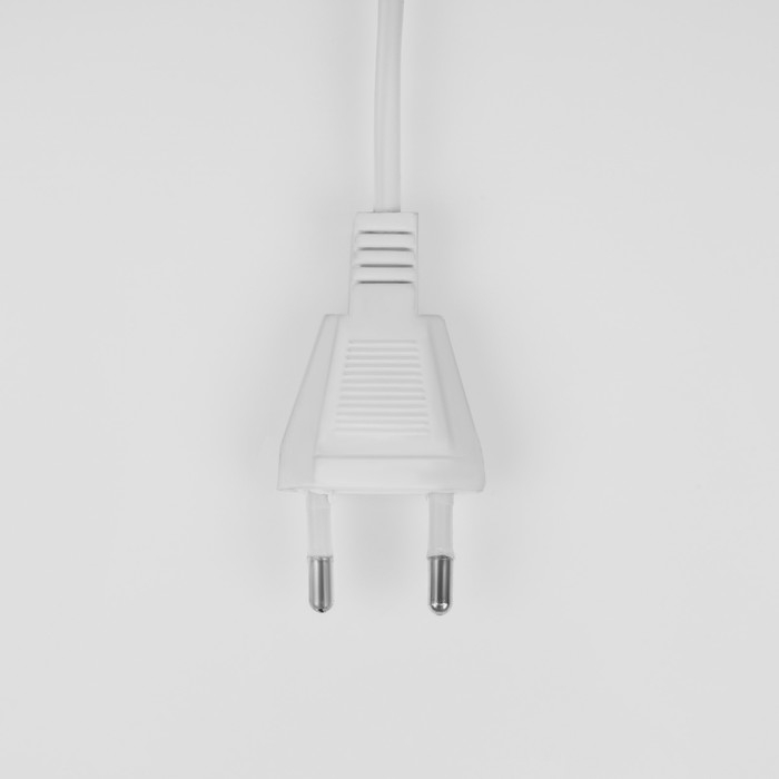 Световой прибор &laquo;Дед Мороз с шаром&raquo; 10 см, свечение RGB, 220 В