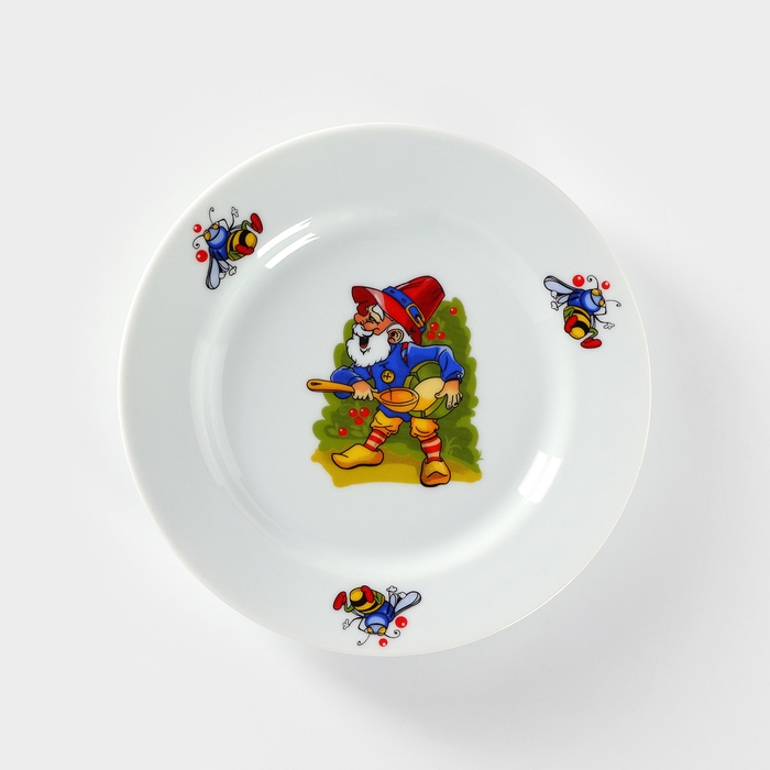 Тарелка фарфоровая &laquo;Лесовичок&raquo;, d=20 см, рисунок микс, цвет белый