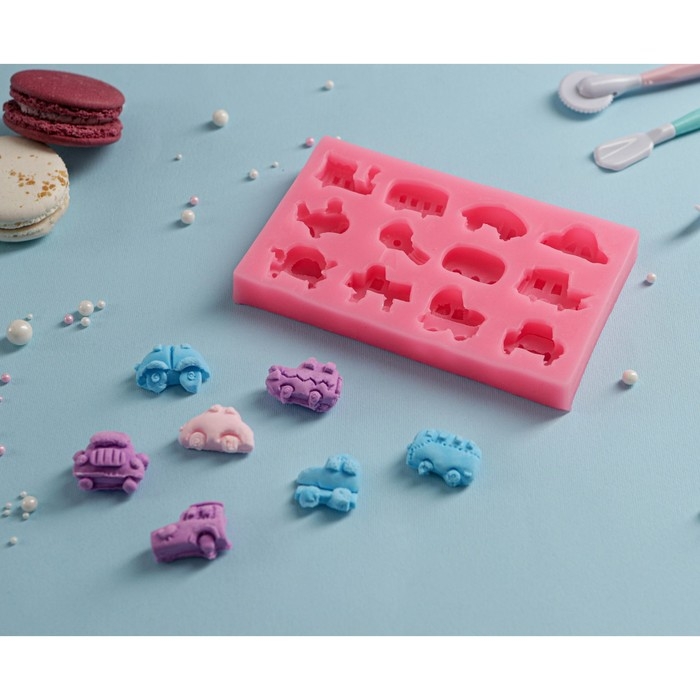 Молд &laquo;Машинки&raquo;, силикон, 14,5&times;8,8&times;1,8 см, цвет розовый