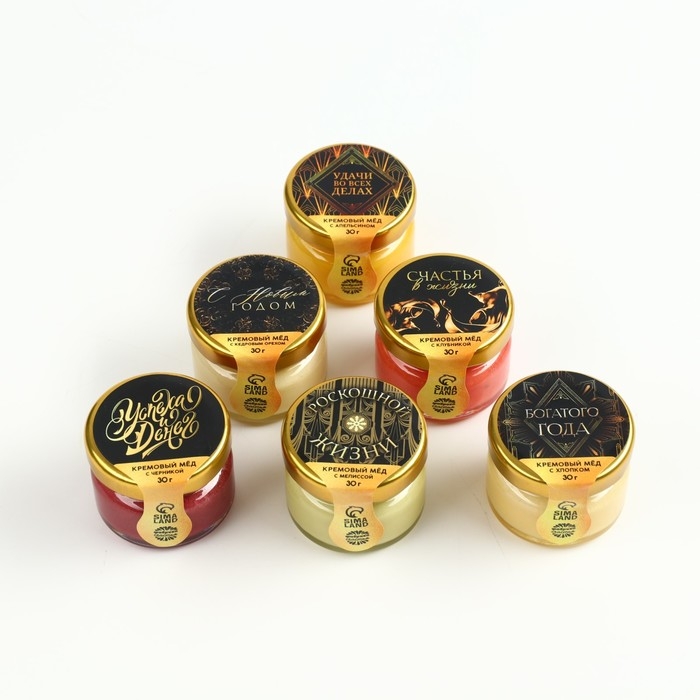 Подарочный набор &laquo;Новогодняя роскошь&raquo;: чай чёрный 50 г., крем-мёд 6 шт. x 30 г.