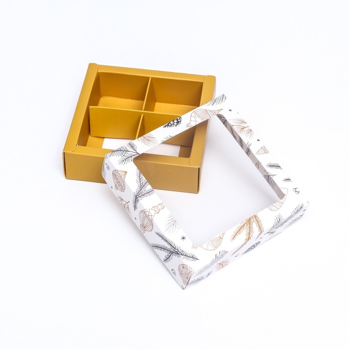 Новый год. Коробка под 4 конфеты, 12,6 х 12,6 х 3,5 Новый год. Коробка под 4 конфеты, 12,6 х 12,6 х 3,5 "Новогодние игрушки" , кондитерская упаковка