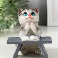 Сувенир полистоун "Котик с книгой за партой" серый 9х8,5х9,5 см