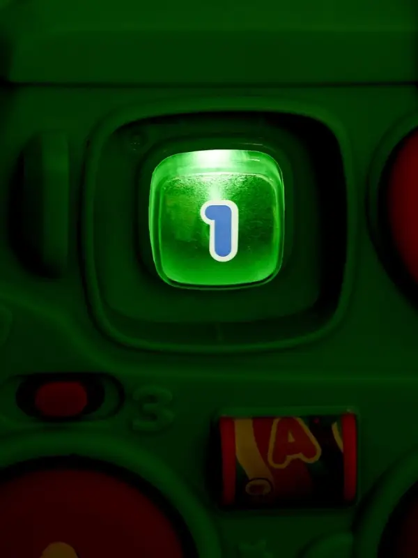 Музыкальная игрушка "Автобус" свет, звук