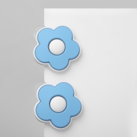 Серьги пластик «Цветочки», цвет бело-голубой Серьги пластик «Цветочки», цвет бело-голубой