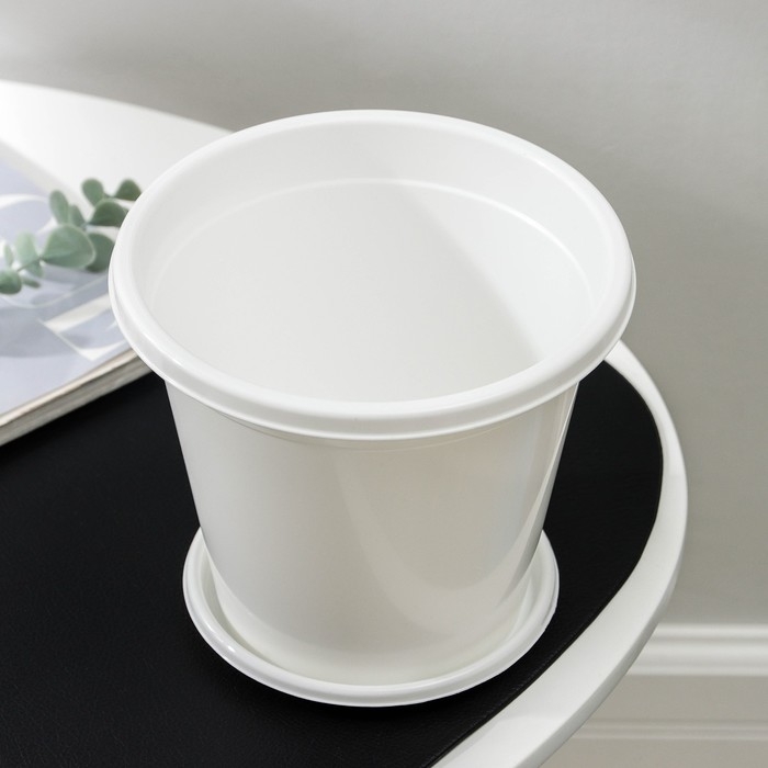 Горшок для цветов с поддоном &laquo;Эконом&raquo;, 2 л, пластиковый, цвет белый