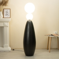 Торшер "Бабл" LED 18Вт 4000К черный 38х38х155см Торшер "Бабл" LED 18Вт 4000К черный 38х38х155см