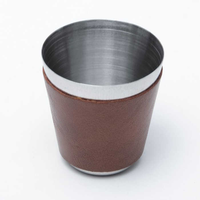 Подарочный набор 5 в 1: фляжка 240 мл, воронка, ручка, 2 рюмки, коричневый, 17 х 21 см