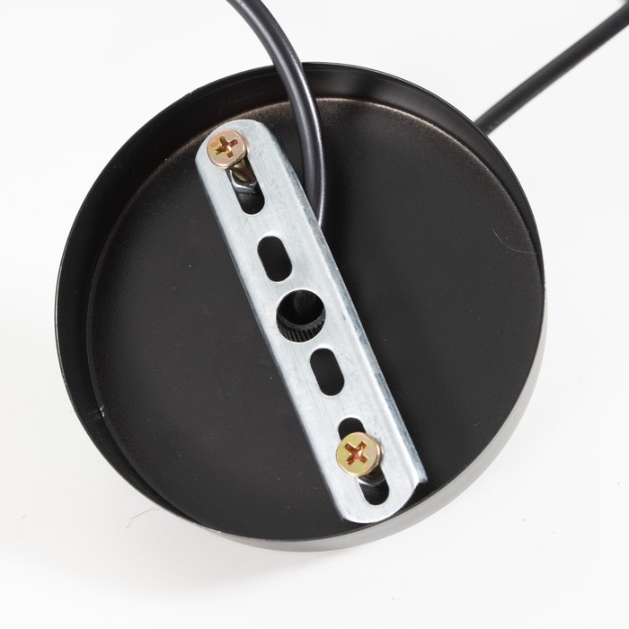 Светильник BayerLux 2107/1BK E27 40Вт черный 21х20х22-100 см