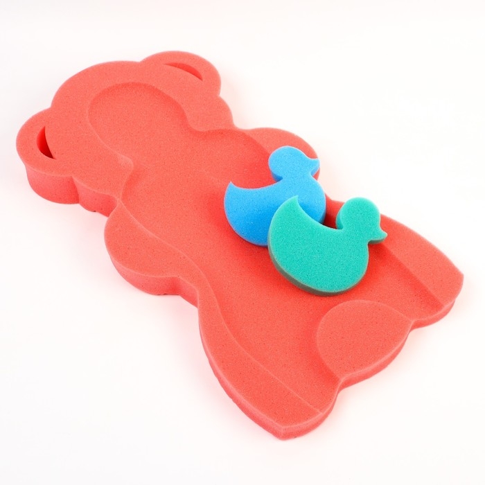 Подкладка для купания макси &laquo;Мишка&raquo;, цвет красный/розовый, 55х30х6см