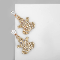 Серьги со стразами &laquo;Лягушки&raquo; малыши, цвет сиренево-белый в золоте