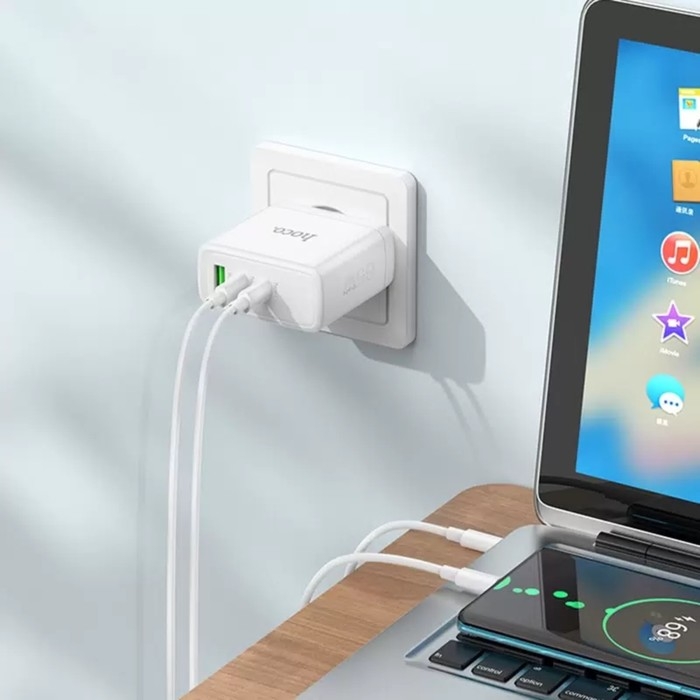 Сетевое зарядное устройство Hoco N30, USB/2Type-C, 3 A, белое
