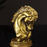 Фигура "Конь " 9х6 см, цвет старое золото