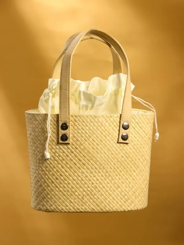 Сумка плетёная из пандана, 23&times;13&times;35 см, бежевая