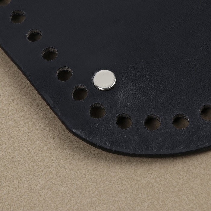 Донце для сумки, с ножками, овальное, 22 &times; 10 см, цвет чёрный/серебряный