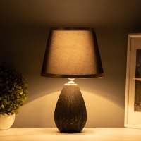 Лампа настольная "Нежность" 1х40Вт Е14 черный/золото 20х20х34см Лампа настольная "Нежность" 1х40Вт Е14 черный/золото 20х20х34см